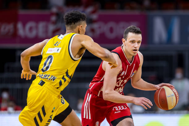 和态度让即 和态度让即