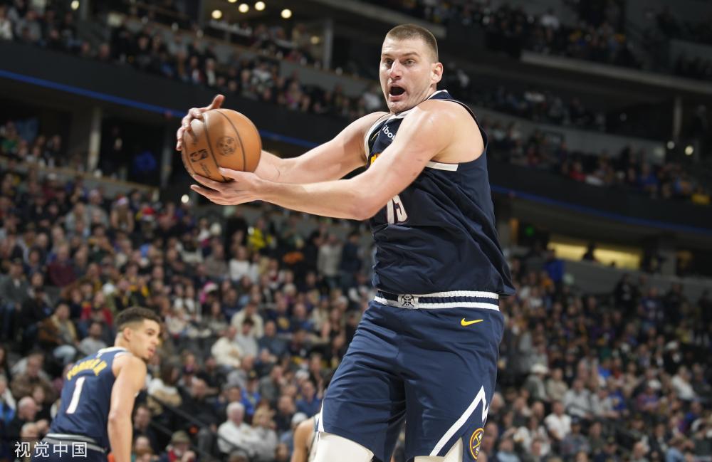 少比赛中人 少比赛中人